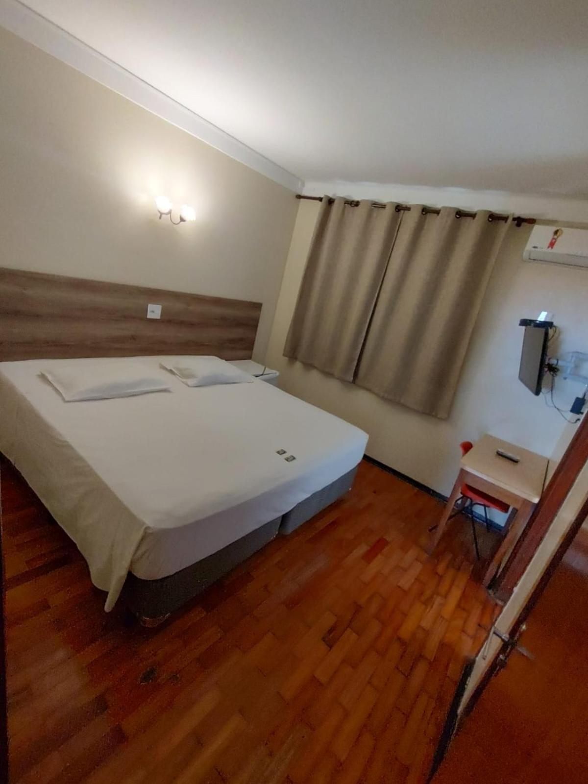 Aurora 3*