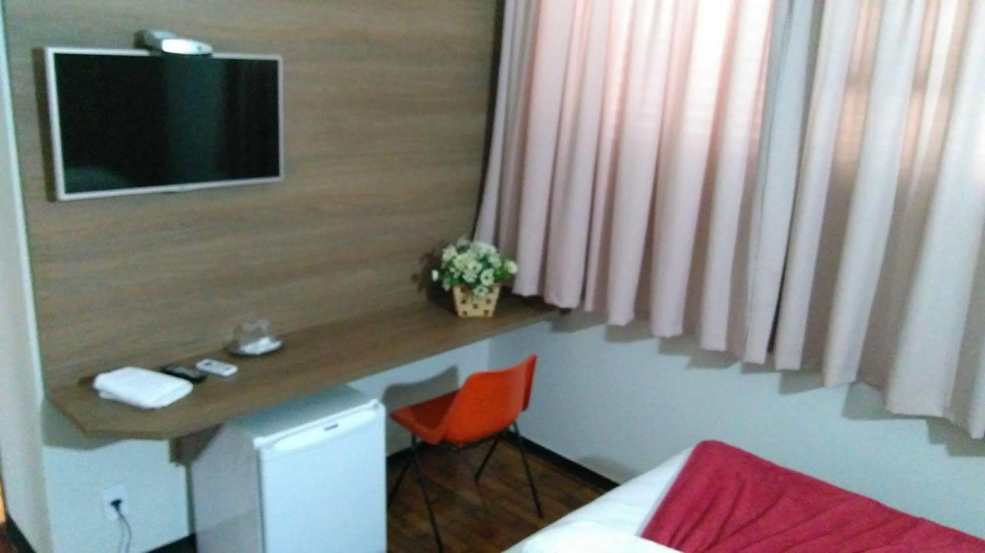 Aurora Hotel 3*